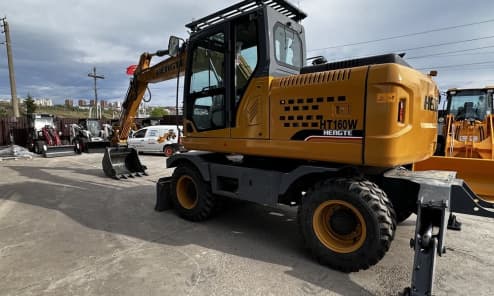 Колесный экскаватор HENGTE HT160W